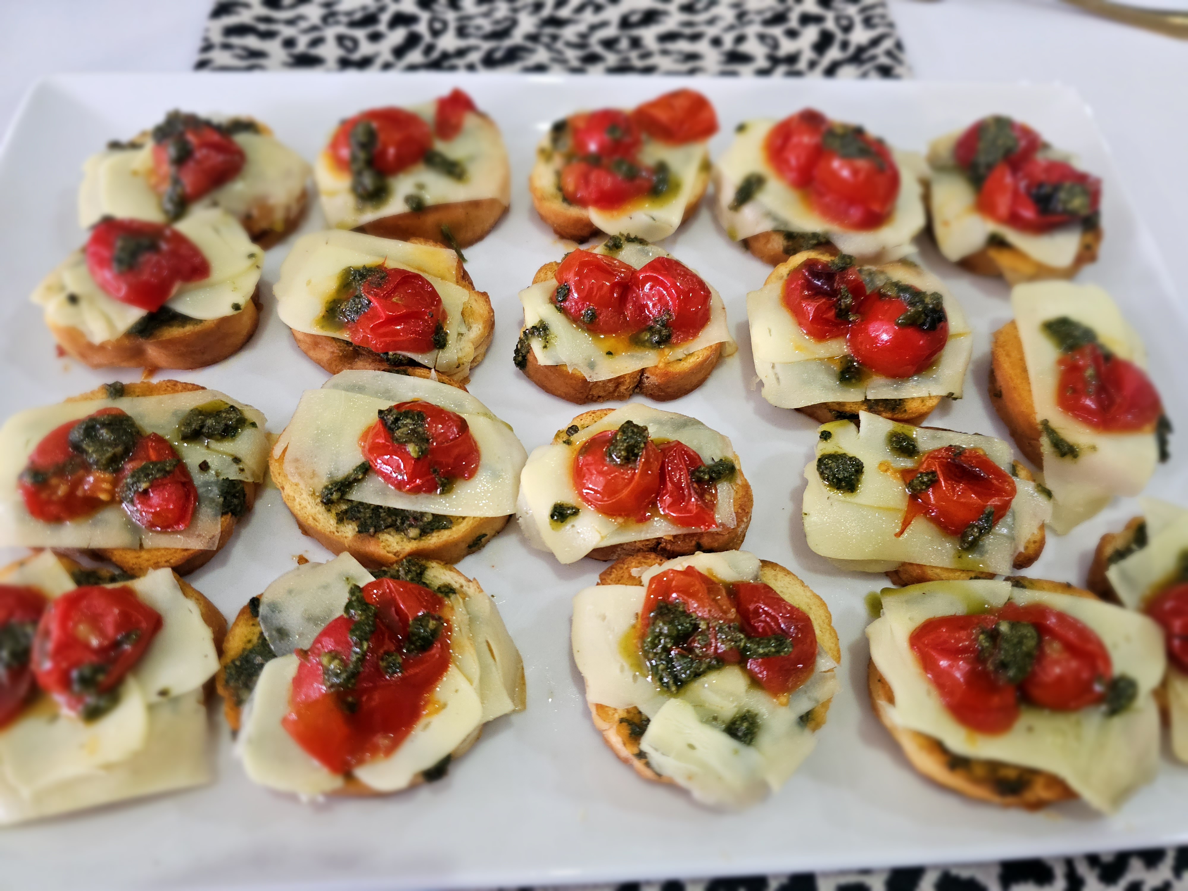 Catering dish
